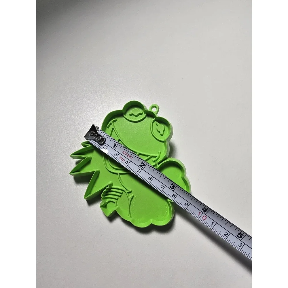 Hallmark‎ Kermit The Frog Shamrock St. Patrick's Day Cookie Cutter Vintage